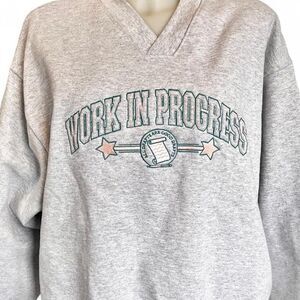 Los Angeles Apparel Heavy Fleece V-Neck Sweatshirt Gray Embroidered M - NWOT